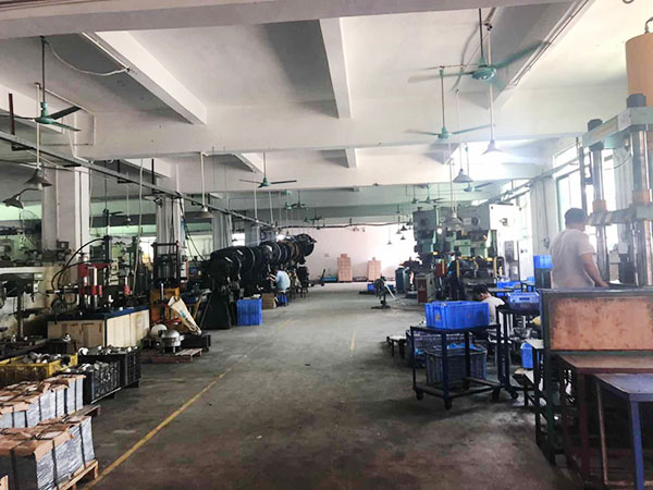 廠(chǎng)房(fáng)設備